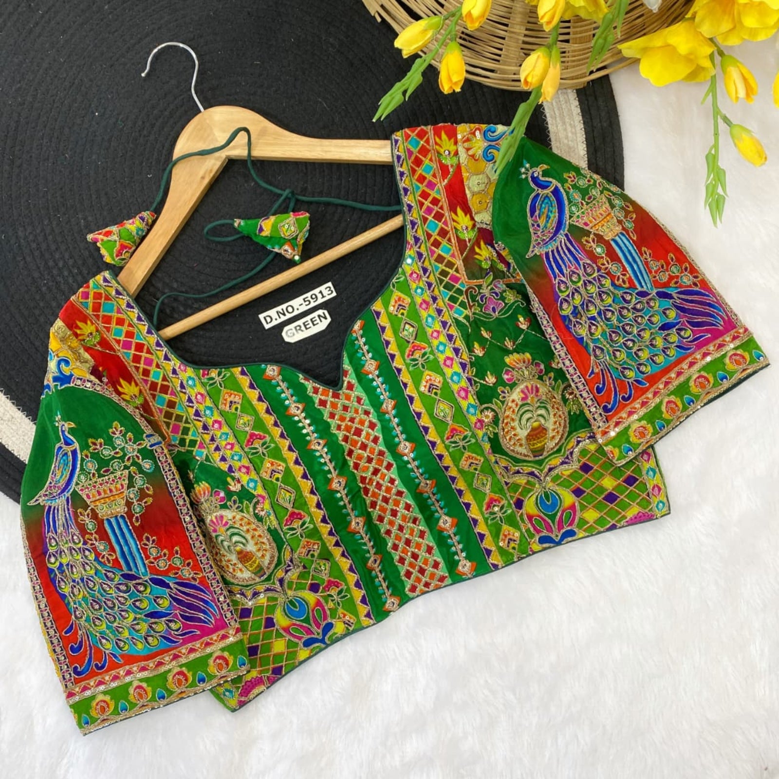Navratri Viscose Position Print Blouse - Des- 5913 – Botte Green – view 3