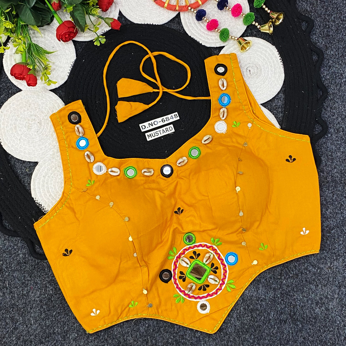Navratri Designer Blouse - Des- 6848 – Black – view 8