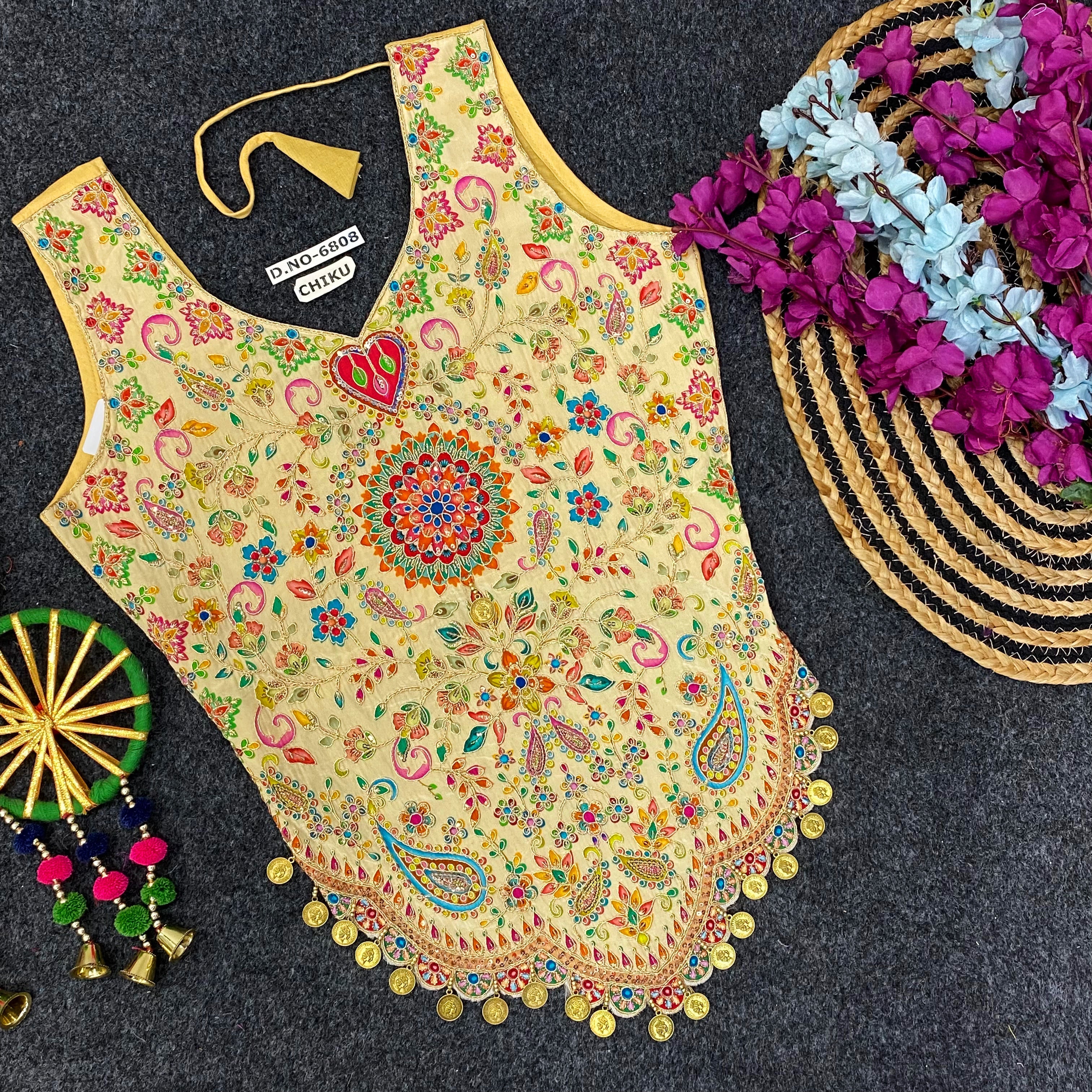 Navratri Kedia Position Print Coin Work Blouse - Des- 6808 – Rani – view 13