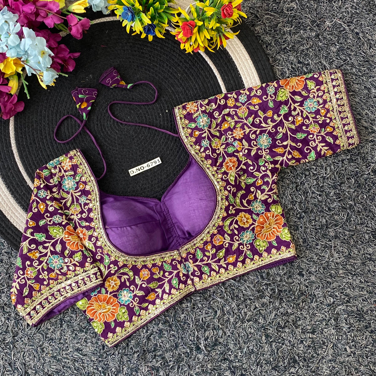 Viscose Crepe Sabyasachi Pattern Blouse - Des- 6791 – Mehndi – view 2