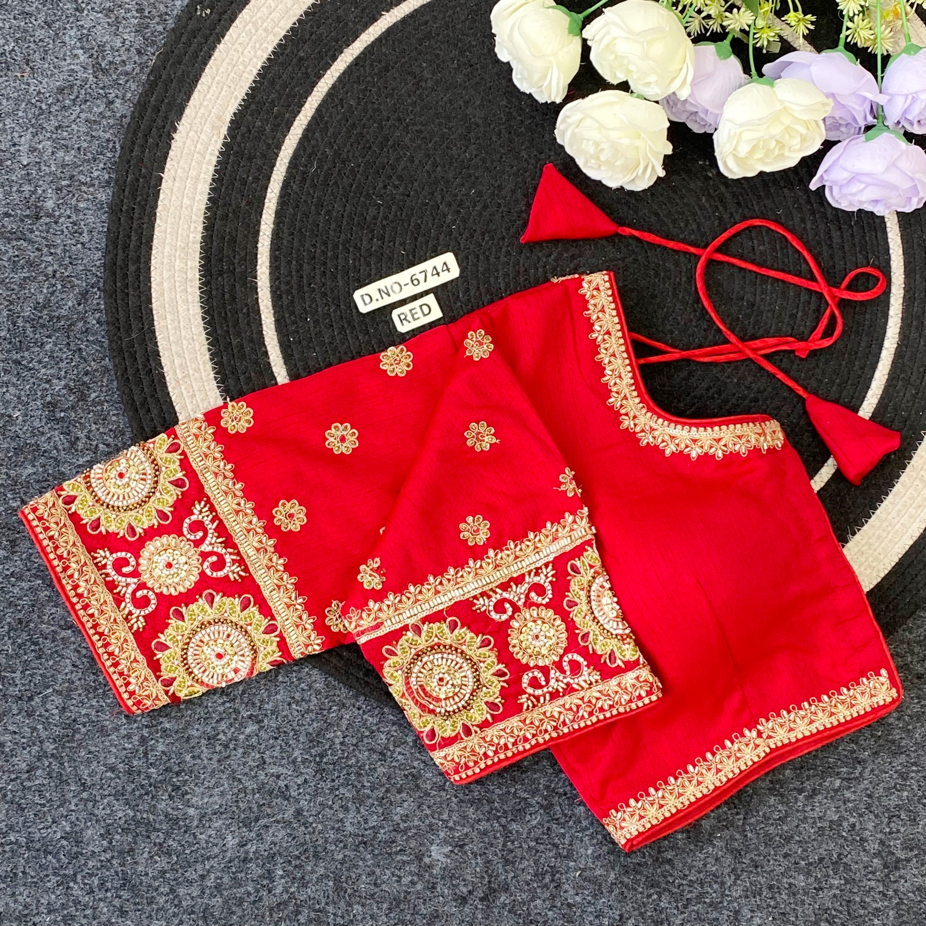 Italian Silk Beads Handwork Round Neck - Des- 6744 – Maroon – view 7
