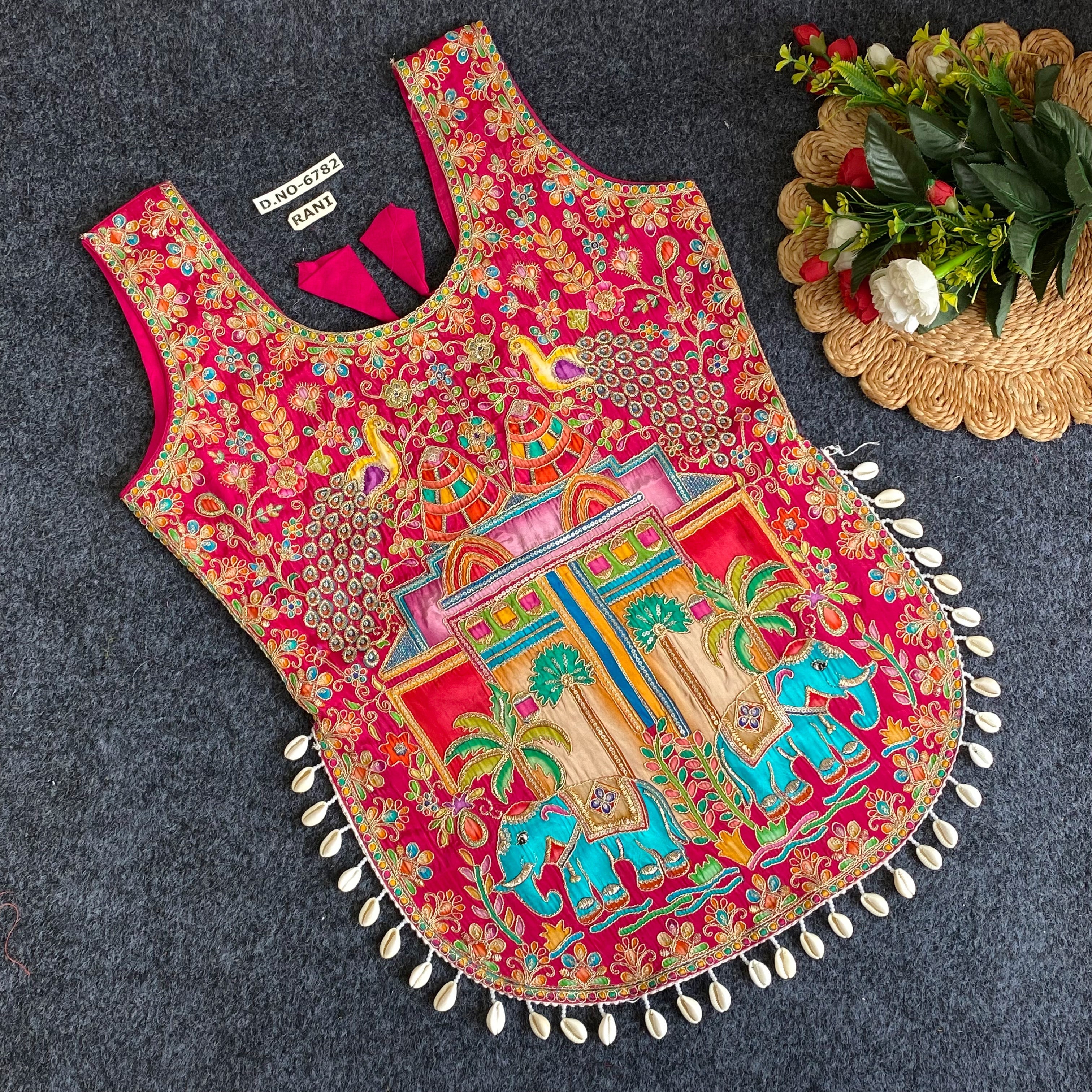 Navratri Kedia Kurti Blouse - Des- 6782 – Off White – view 5