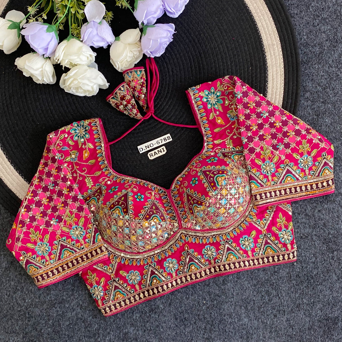 Viscose Crepe Position Print Navratri Blouse - Des- 6788 – Black – view 9