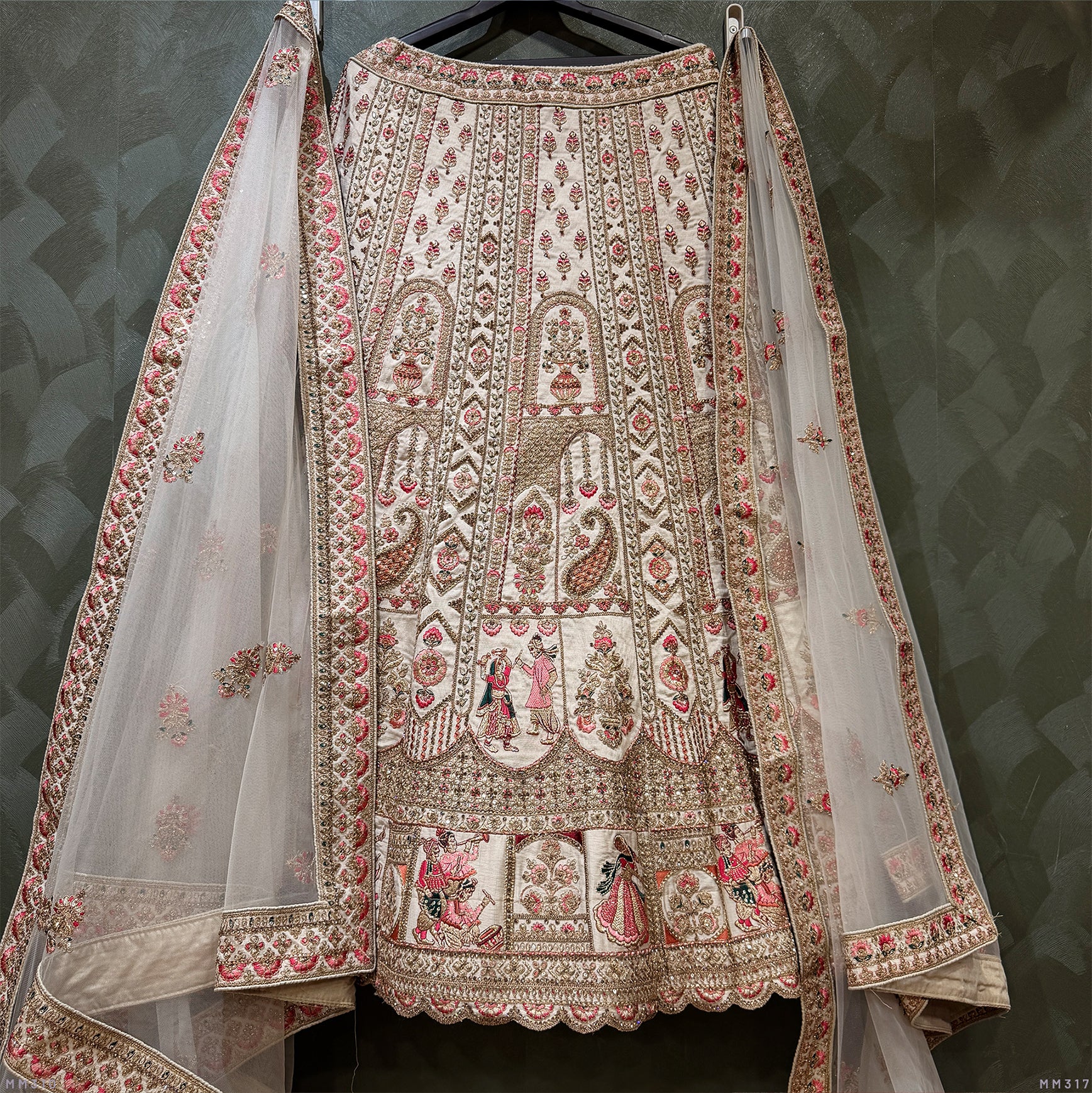 The Mewar Heritage Collection: Ivory Heritage Lehenga Ensemble – Ivory – view 2