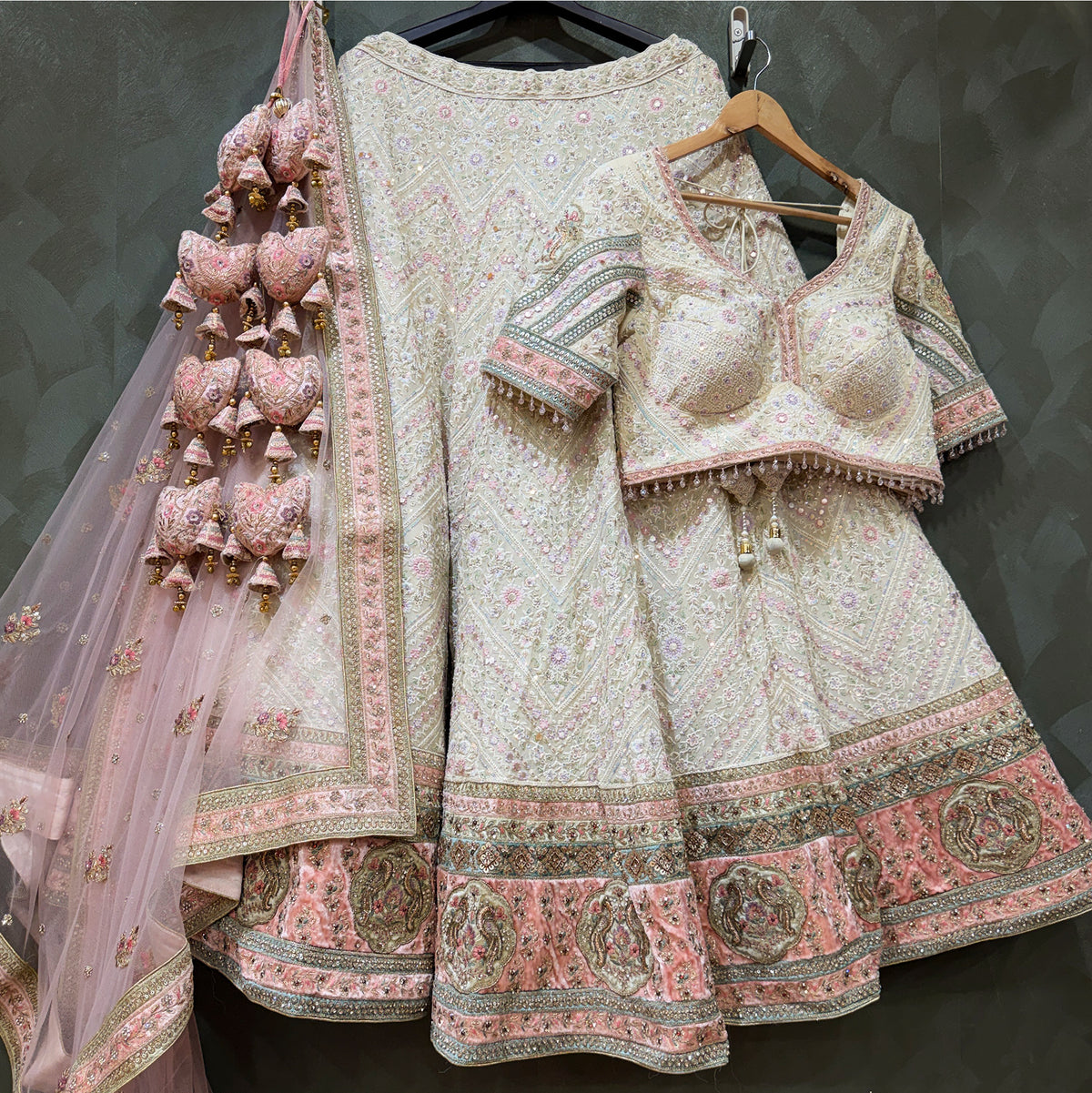 The Mangalam Edit: White & Pink Heritage Lehenga Ensemble II – Off White and Pink – view 1
