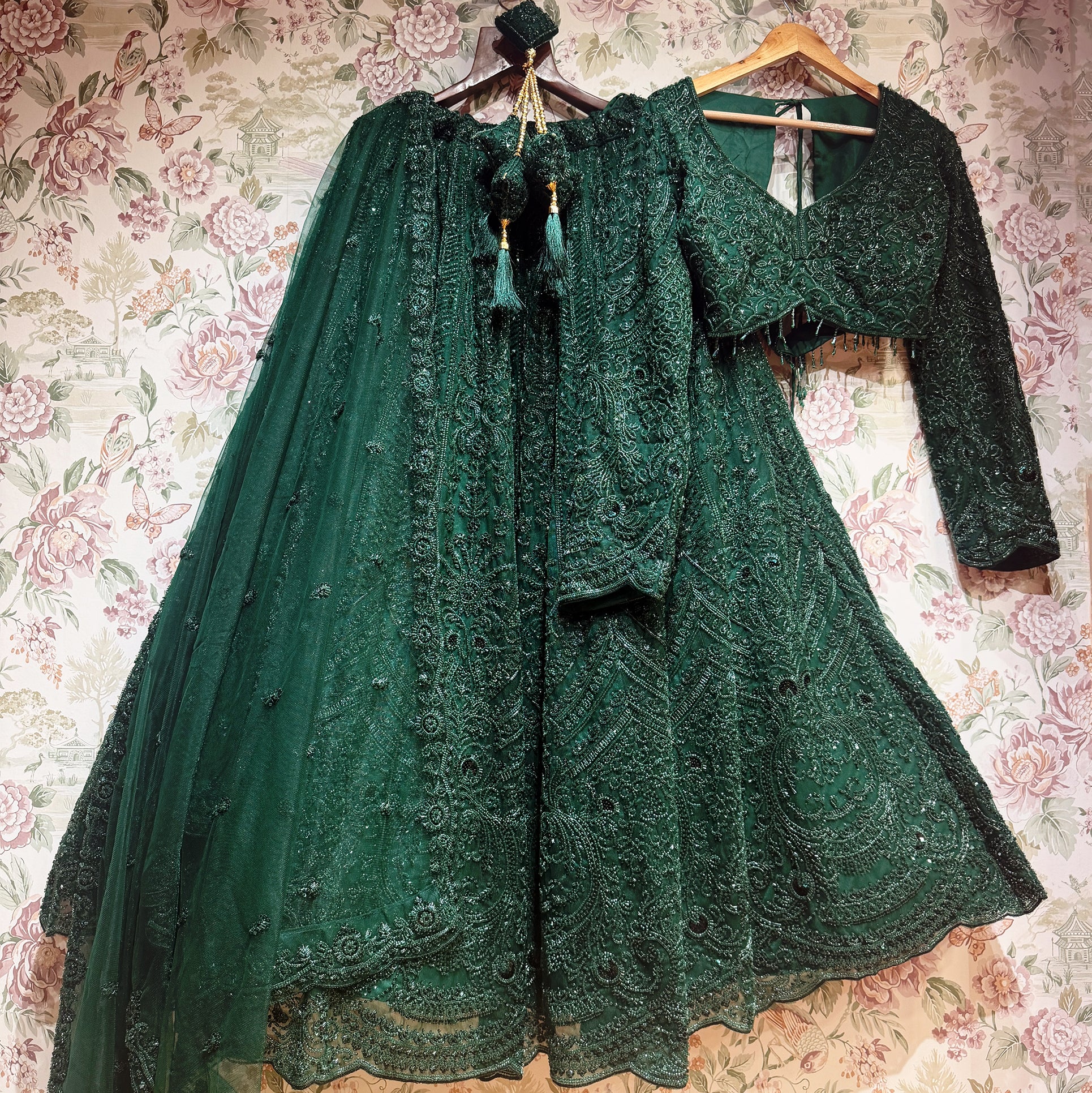 The Kashi Trousseau Edit: Green Heritage Lehenga Ensemble I – Green – view 1