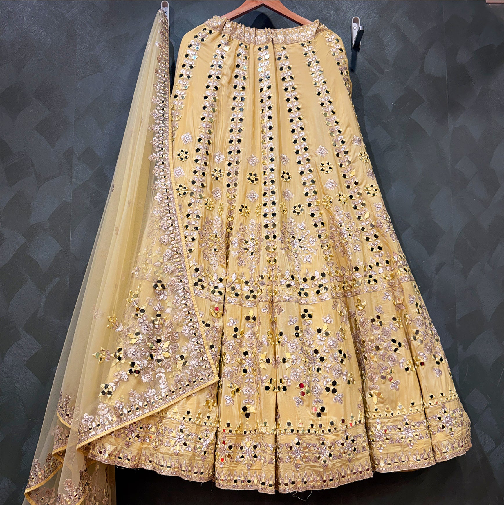 The Amber Fort Darbar: Green Heritage Lehenga Ensemble – Green – view 3