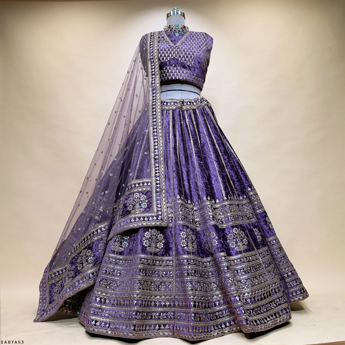 The Mangalam Edit: Ivory Heritage Lehenga Ensemble IV – Ivory – view 2
