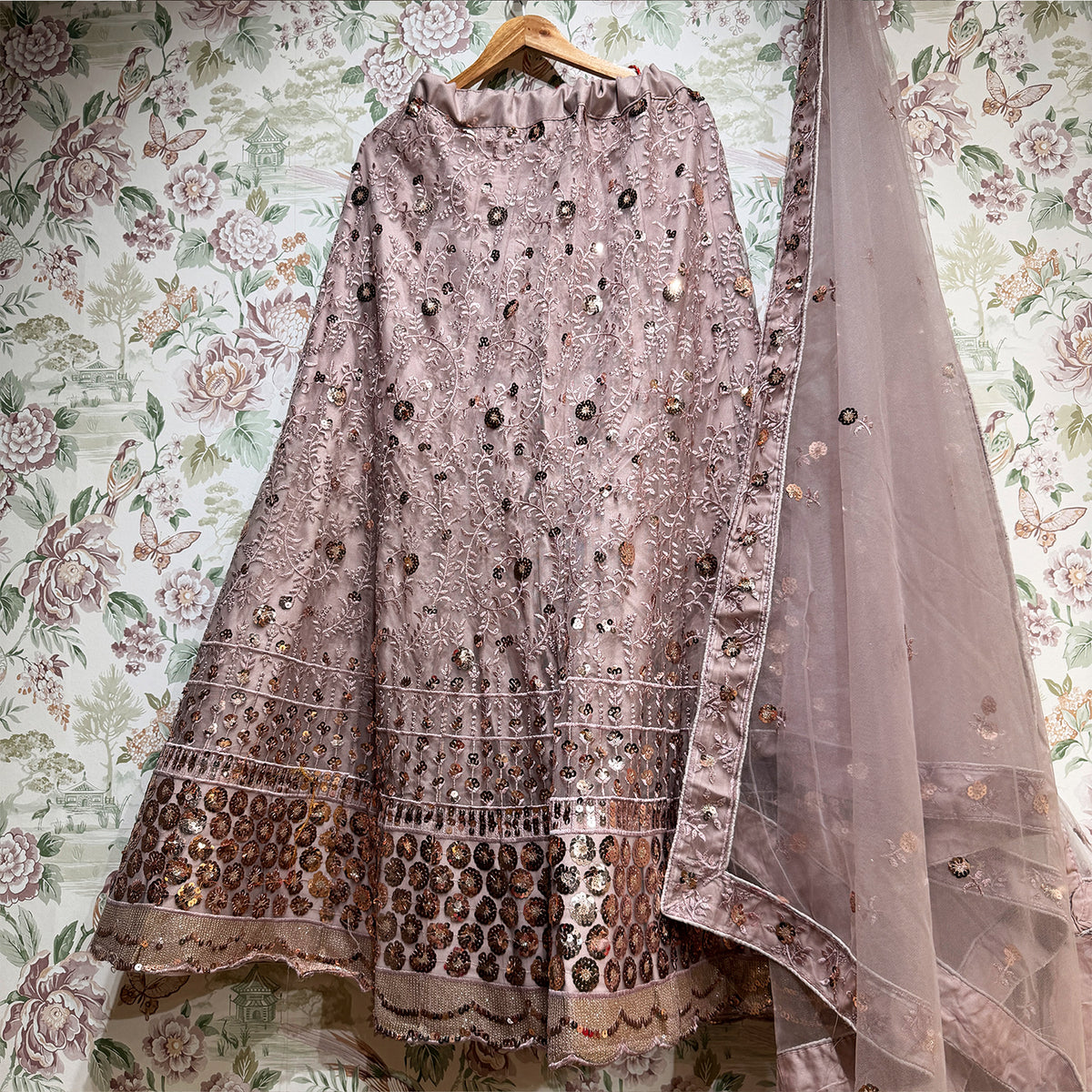 The Utsav Edit: Peach Heritage Lehenga Ensemble II – Peach – view 5