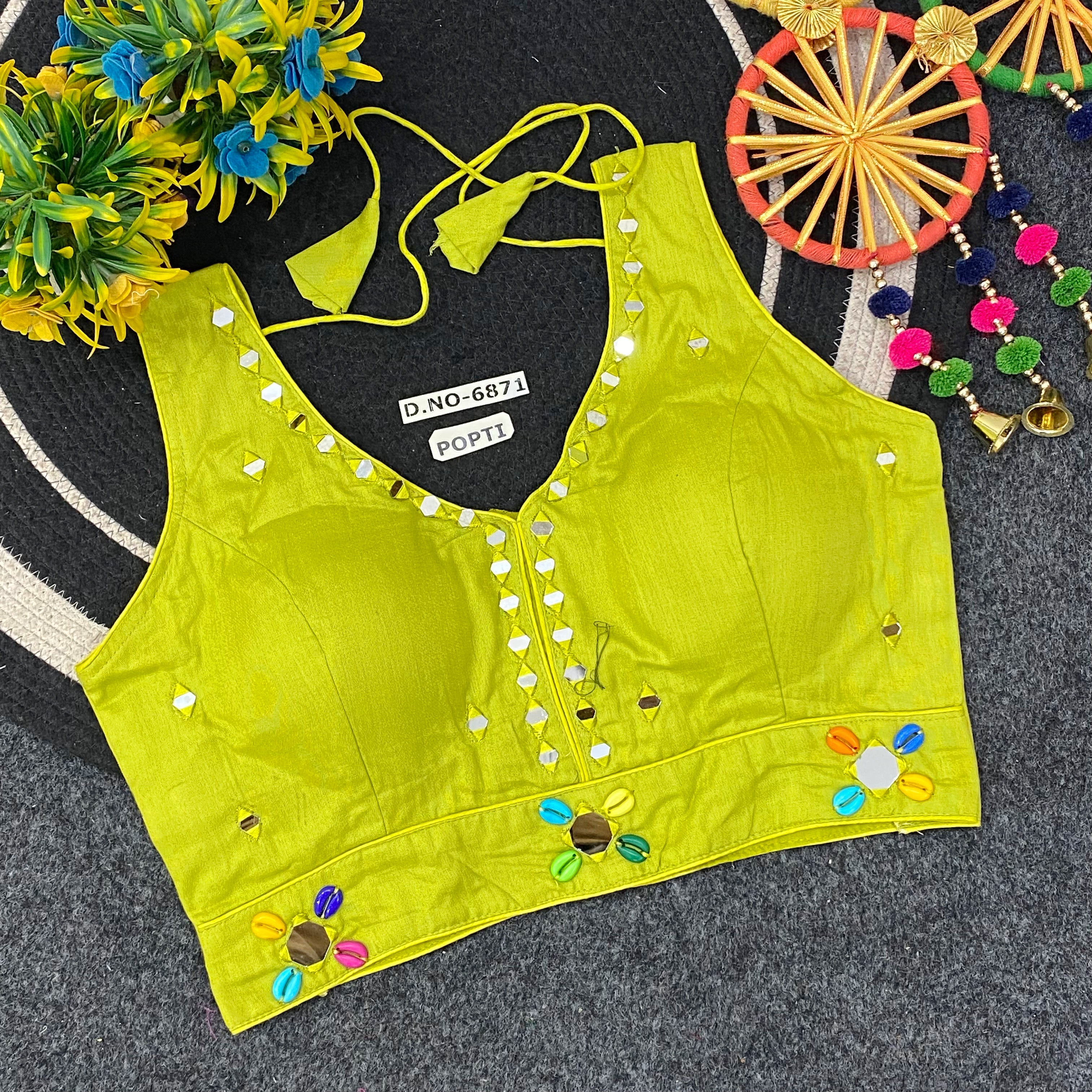 Navratri Readymade Blouse - Des- 6871 – Rani – view 1