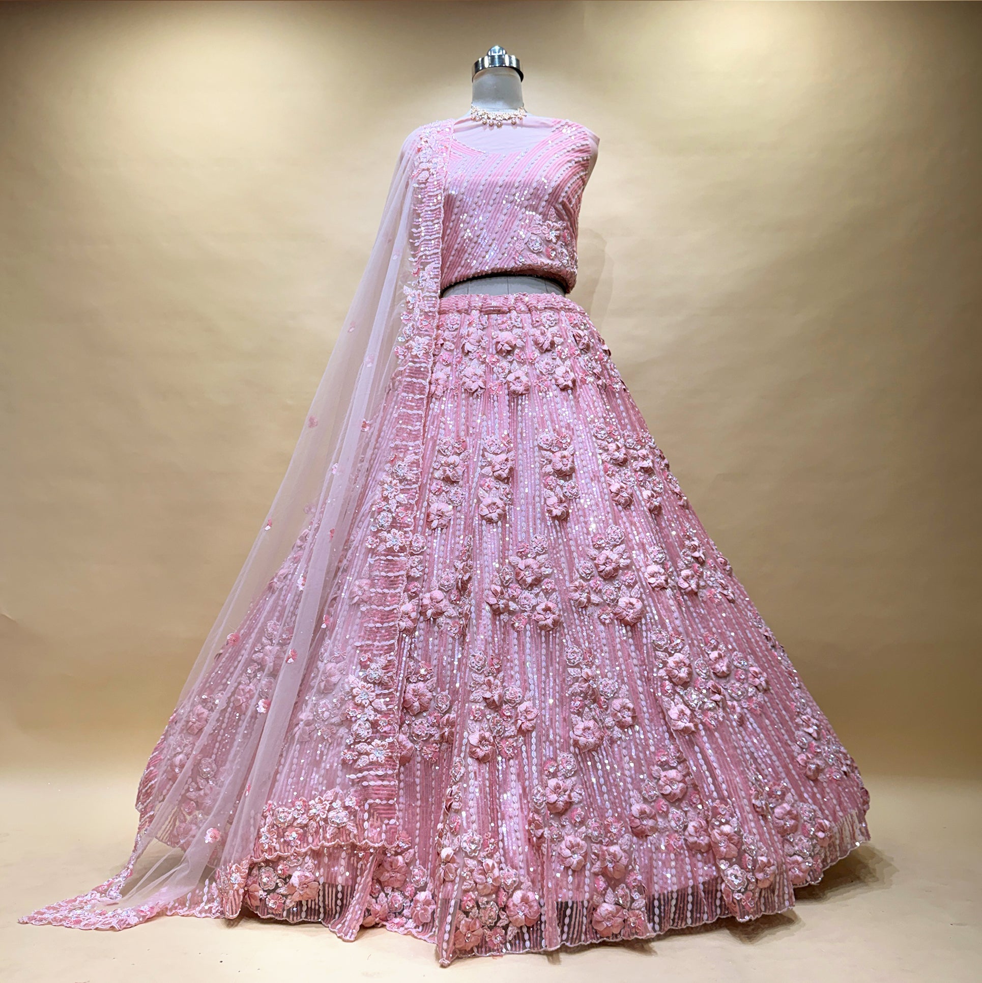 The Mewar Heritage Edit: Ivory Net Lehenga Ensemble III – Ivory – view 4