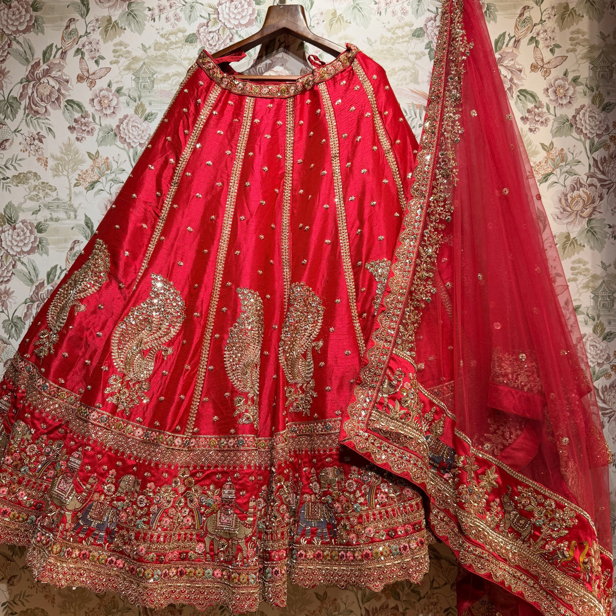 The Padma Palace Edit: Rani Lehenga Ensemble - Red - view 2