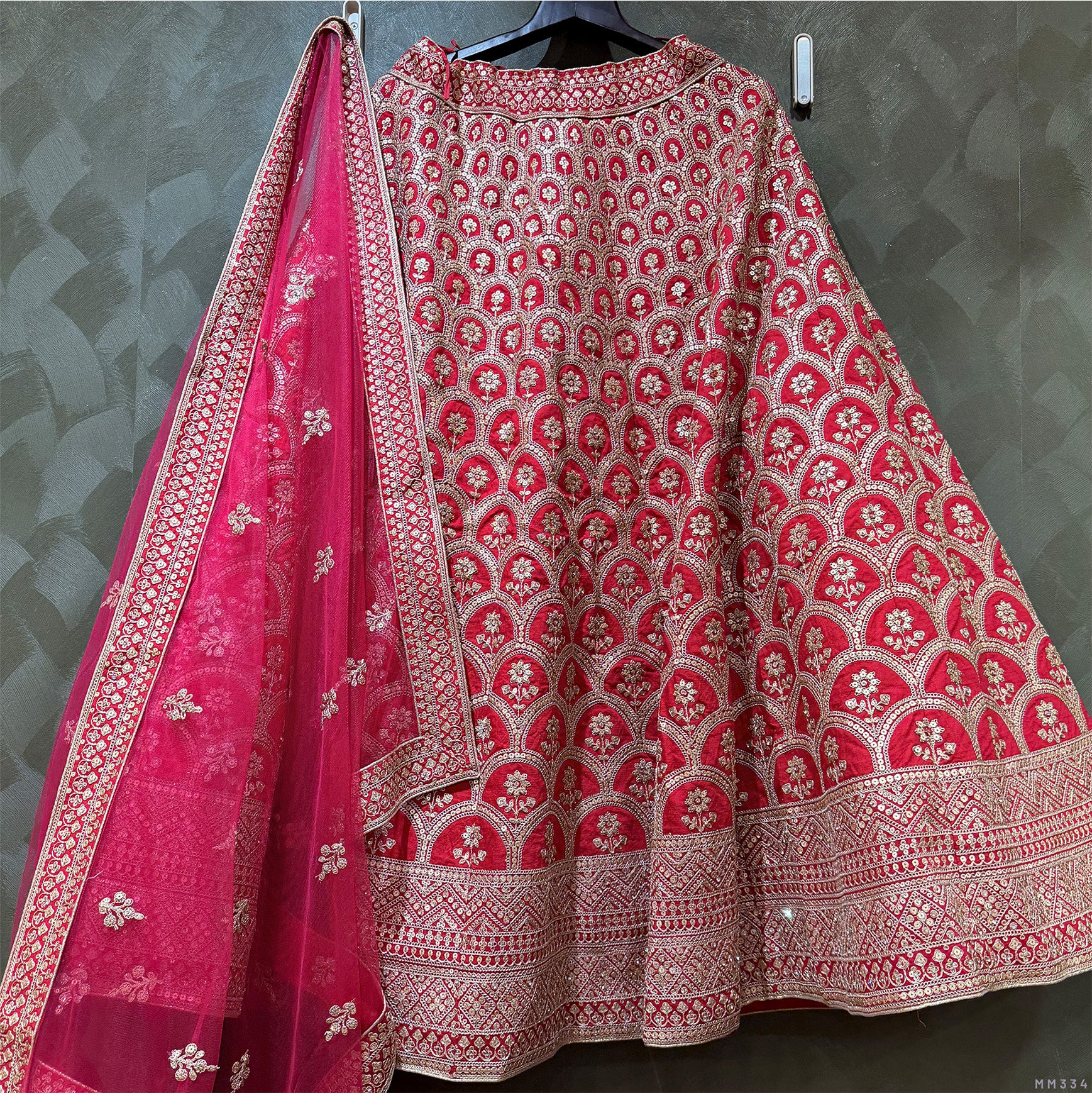 The Kashi Trousseau Edit: Pink Heritage Lehenga Ensemble I – Pink – view 1