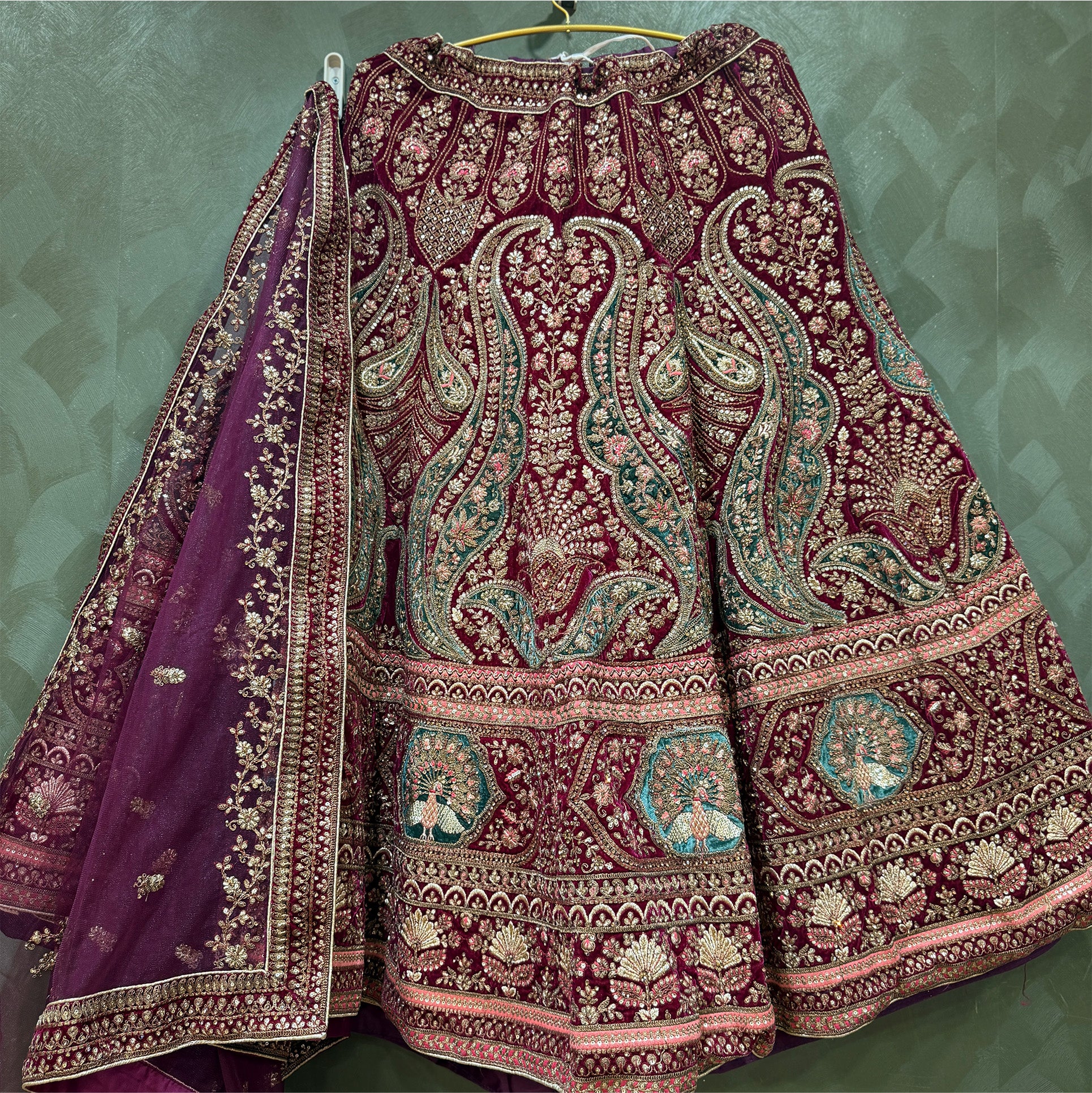 The Aarohi Edit: Heritage Lehenga Ensemble – Maroon – view 2