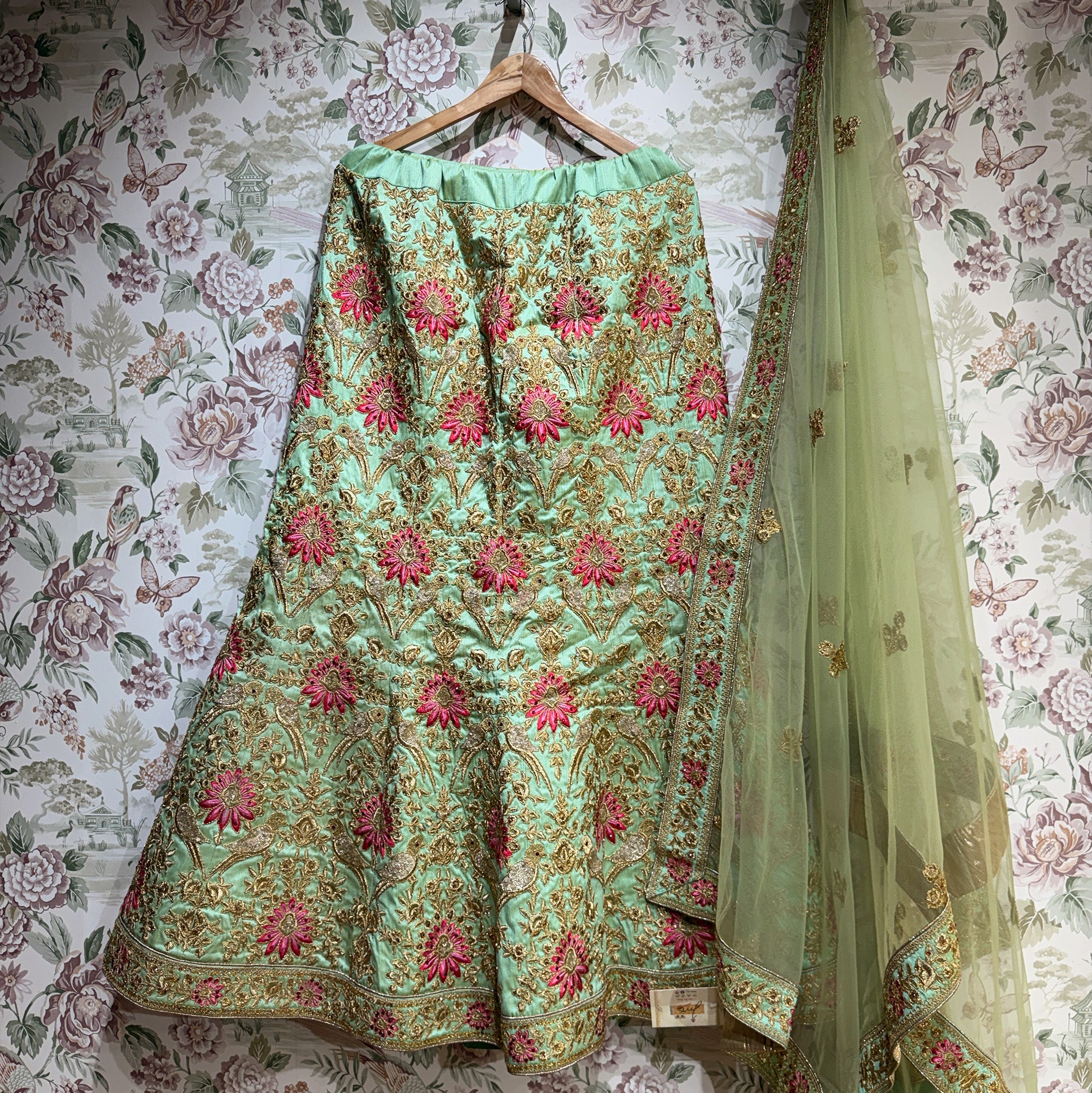 The Mangalam Edit: Green Heritage Lehenga Ensemble I – Green – view 1