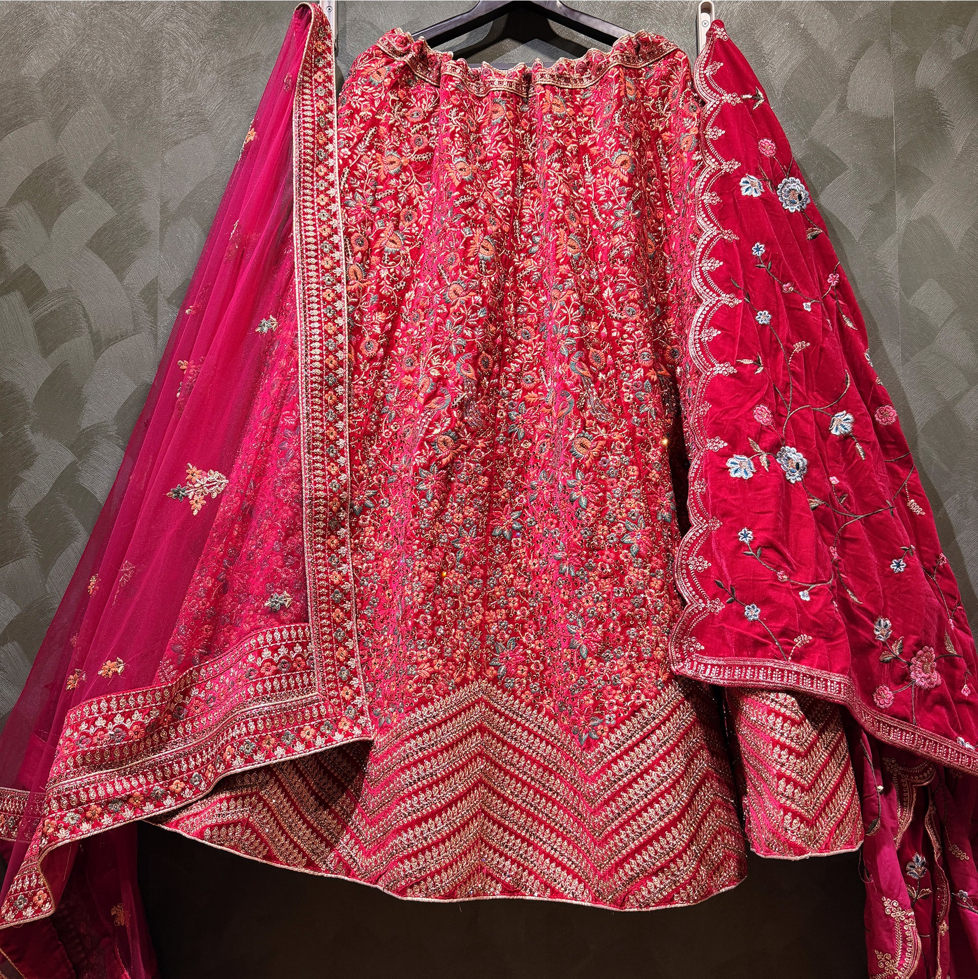 The Rajputana Darbar Edit: Maroon Heritage Lehenga Ensemble I – Maroon – view 2