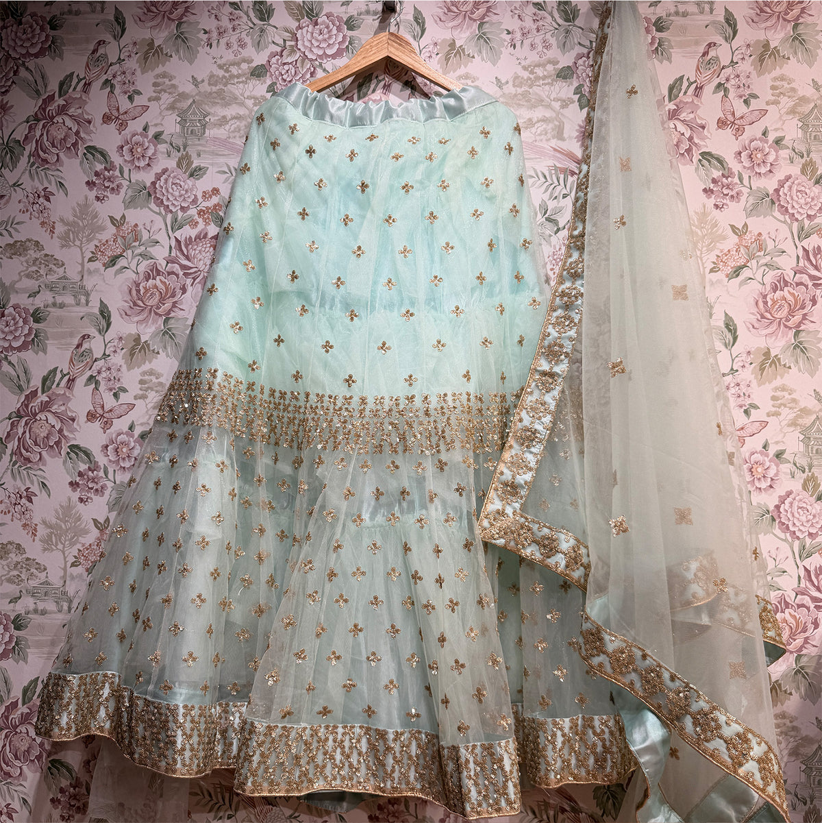 The Jharokha Heirloom: Pink Heritage Lehenga Ensemble III – Baby Pink – view 2